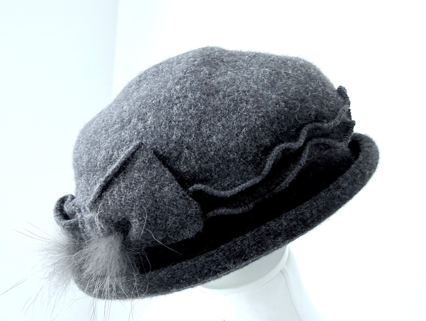 SEEBERGER DAMES WOLLEN HOEDJE MET STRIK ONE SIZE