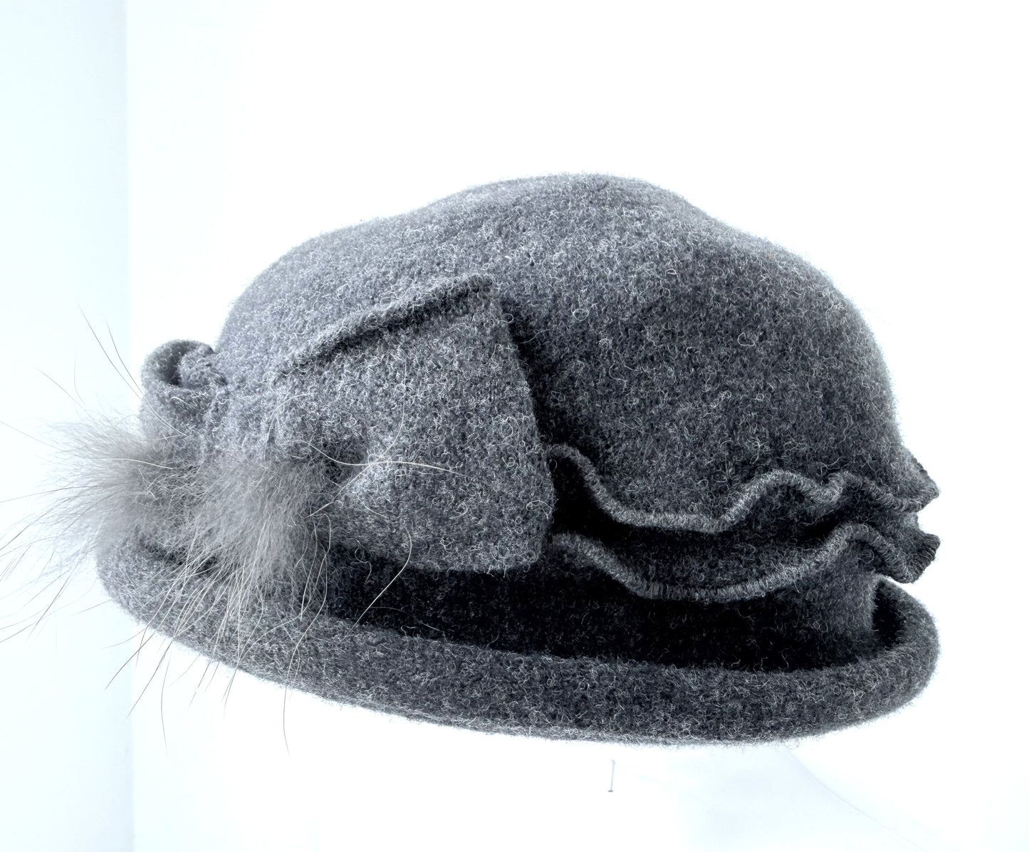 SEEBERGER DAMES WOLLEN HOEDJE MET STRIK ONE SIZE